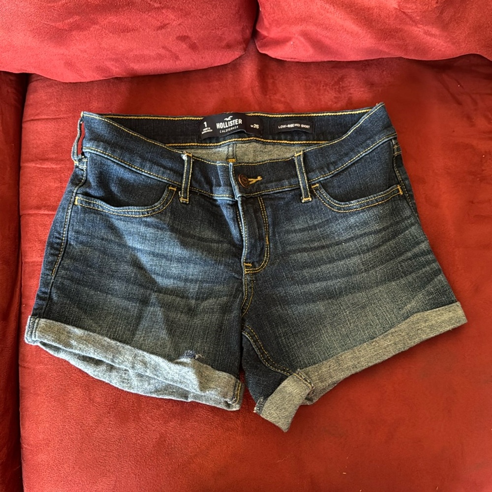 Hollister Low Rise Midi Short